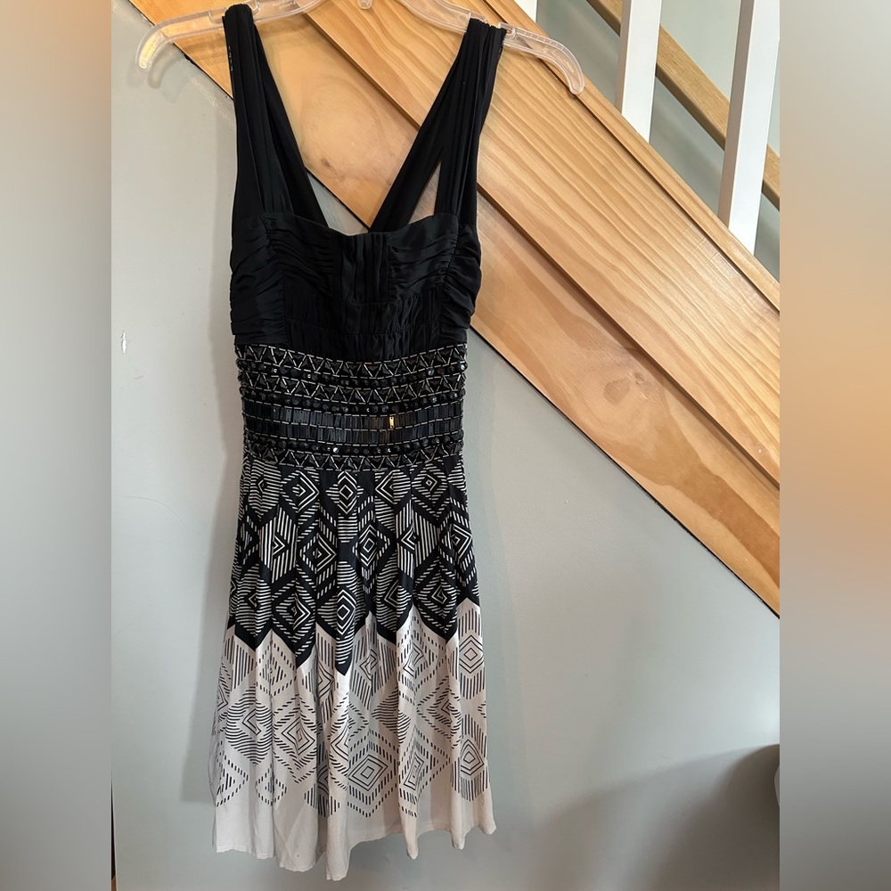 bebe Black and Cream dress
